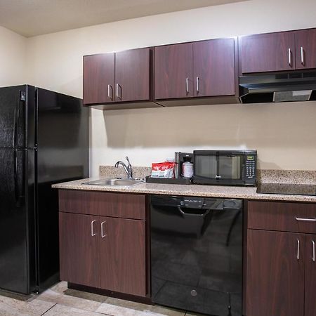 Cobblestone Inn & Suites - Pine Bluffs Luaran gambar