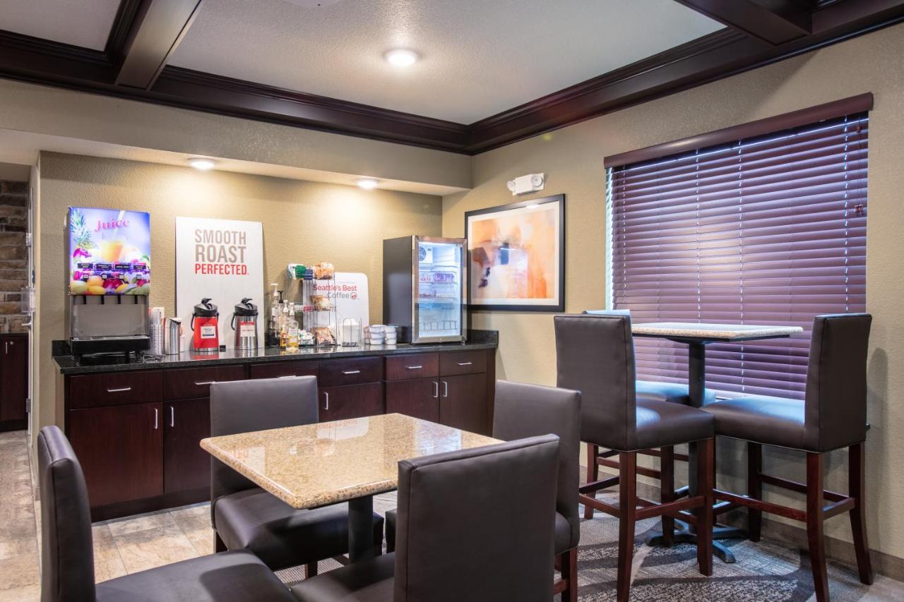 Cobblestone Inn & Suites - Pine Bluffs Luaran gambar