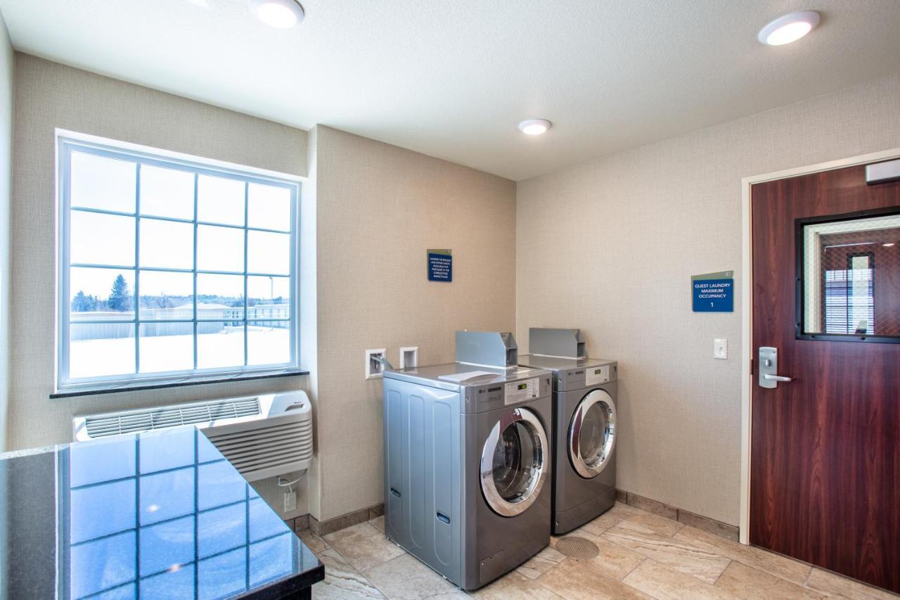 Cobblestone Inn & Suites - Pine Bluffs Luaran gambar