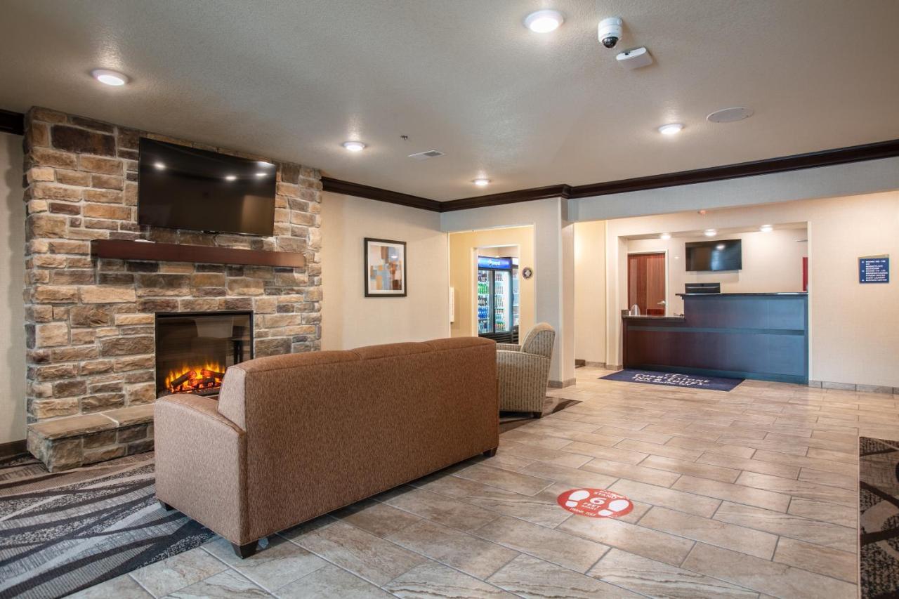 Cobblestone Inn & Suites - Pine Bluffs Luaran gambar