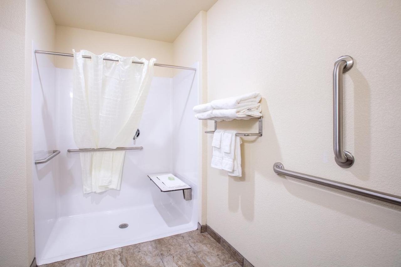 Cobblestone Inn & Suites - Pine Bluffs Luaran gambar
