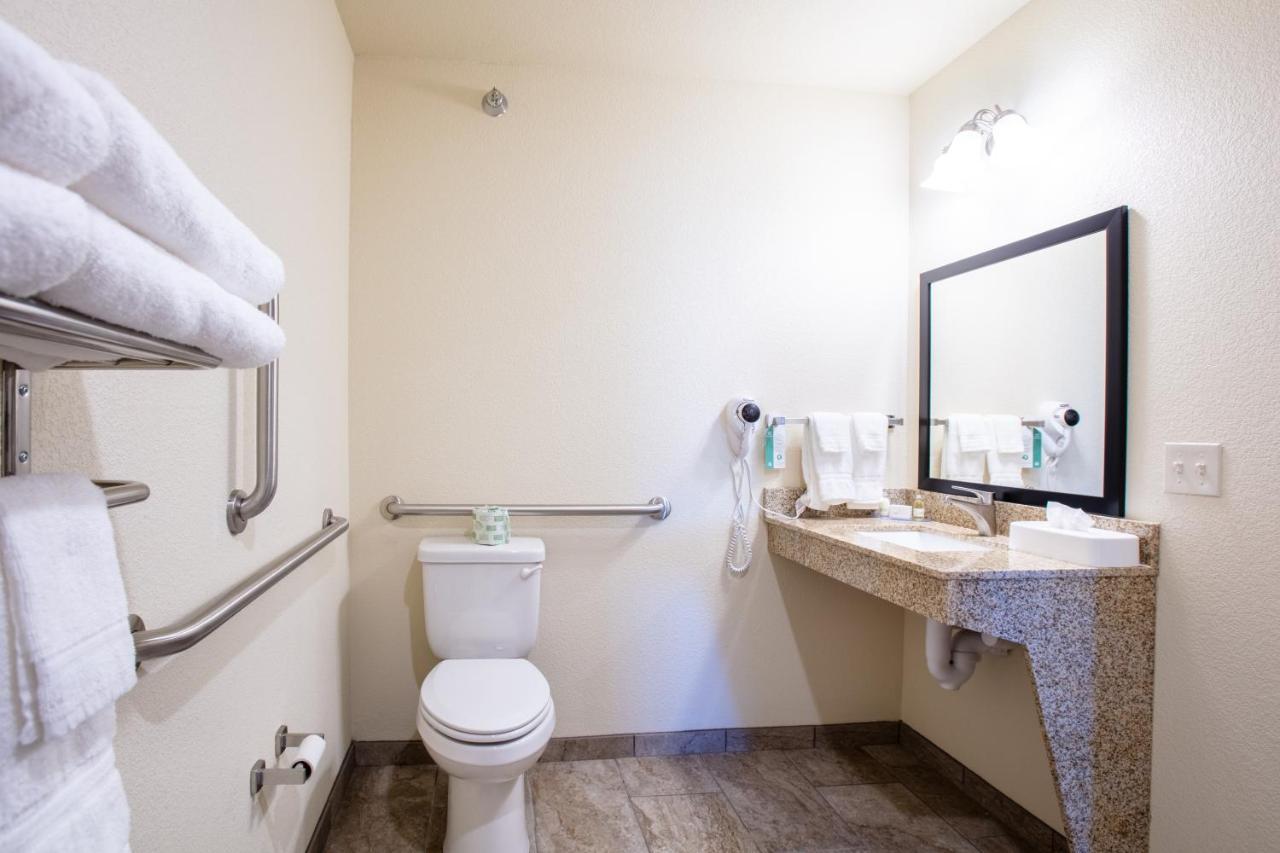 Cobblestone Inn & Suites - Pine Bluffs Luaran gambar
