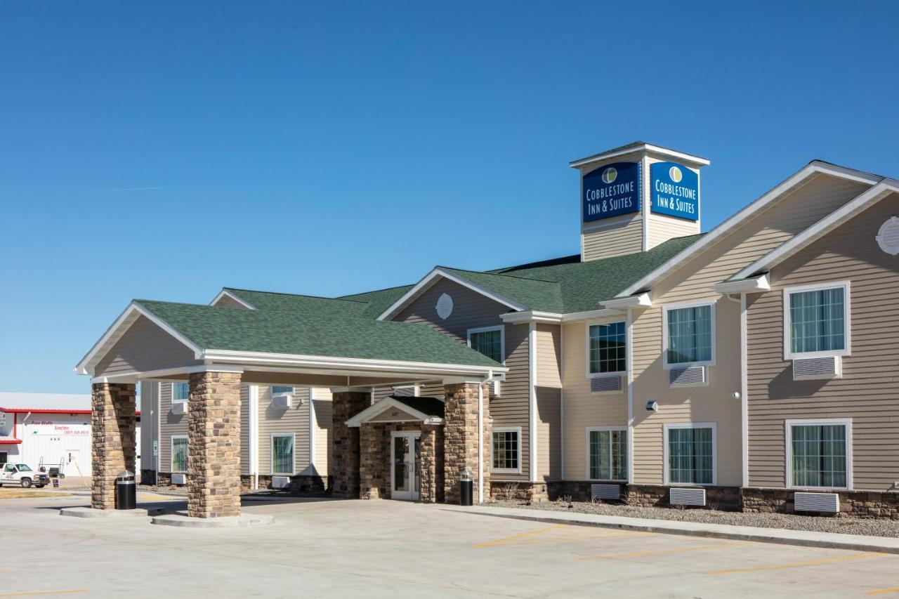 Cobblestone Inn & Suites - Pine Bluffs Luaran gambar