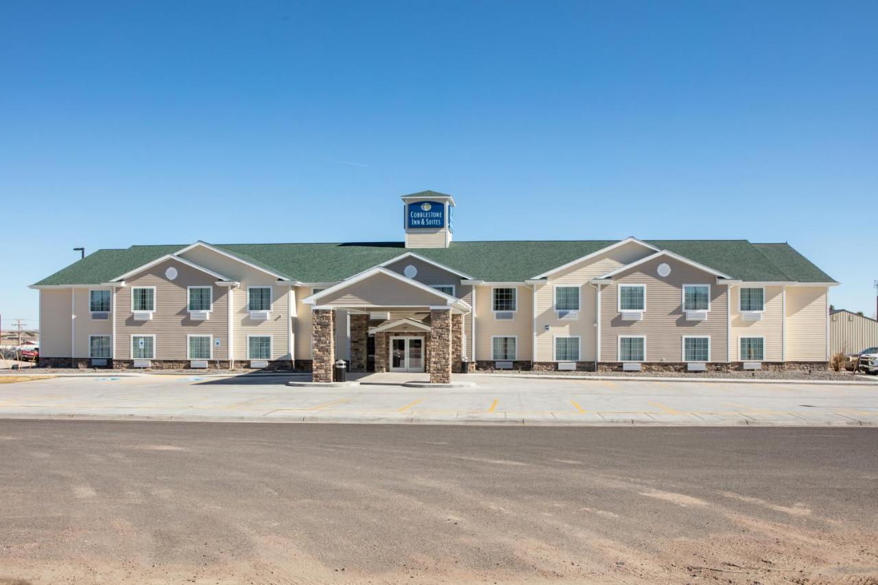 Cobblestone Inn & Suites - Pine Bluffs Luaran gambar